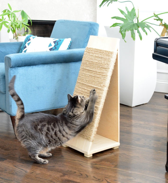 House Of Meows – Triangular Cat Scratcher