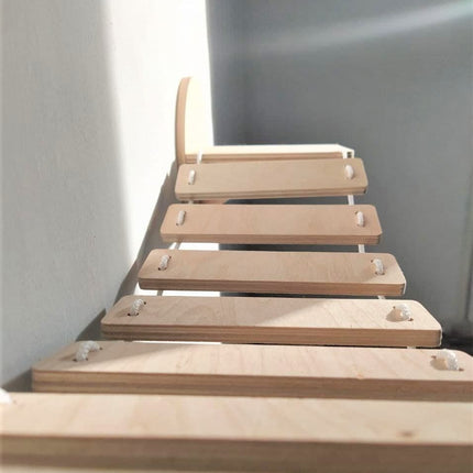 House of Meows – Modern Cat Wall Bridge with attached Shelves