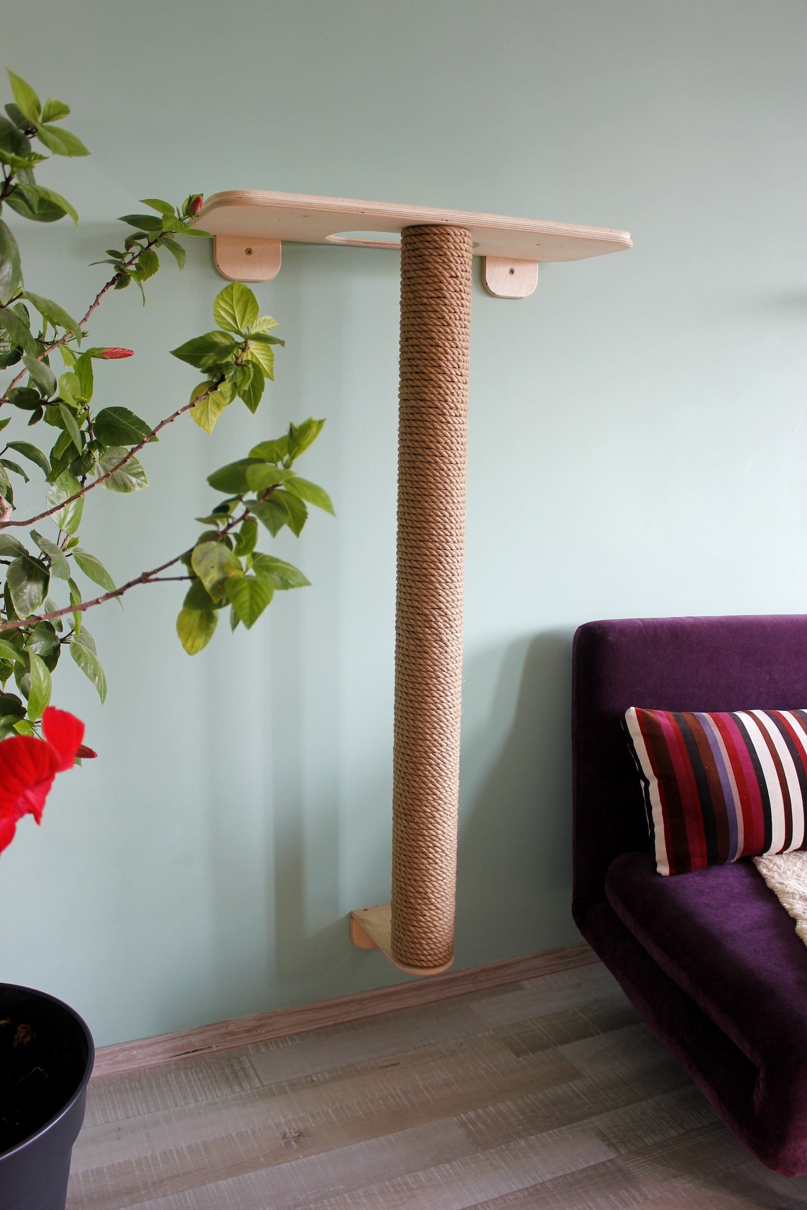 HOM Extra Long Wall mounted round cat scratching & climbing tree2